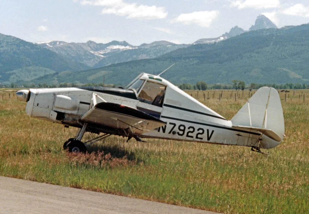 Aero Commander CALLAIR A-9B