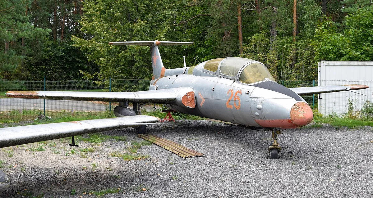 Aerovodochody L-29 DELFIN