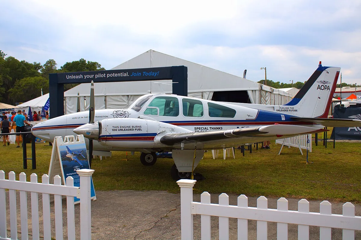 Beechcraft 95-C55