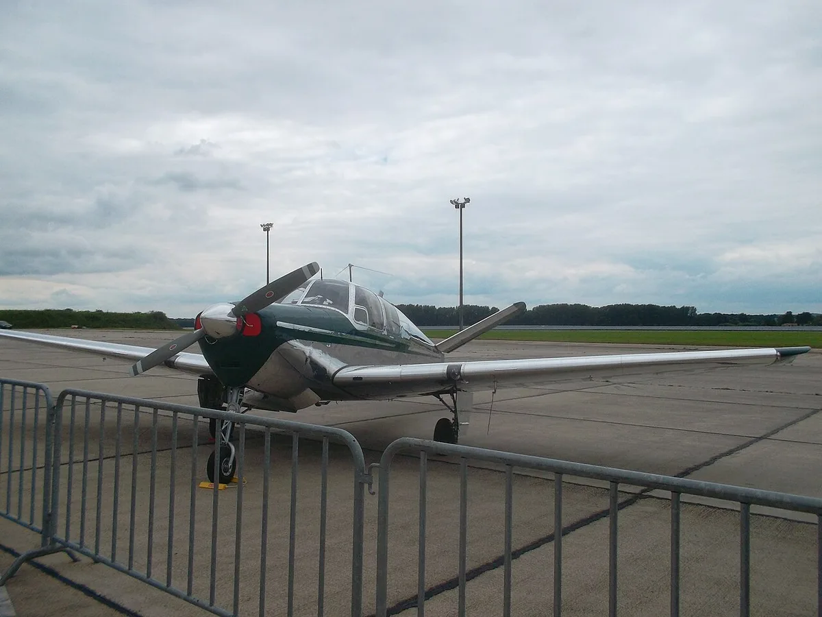 Beechcraft B35