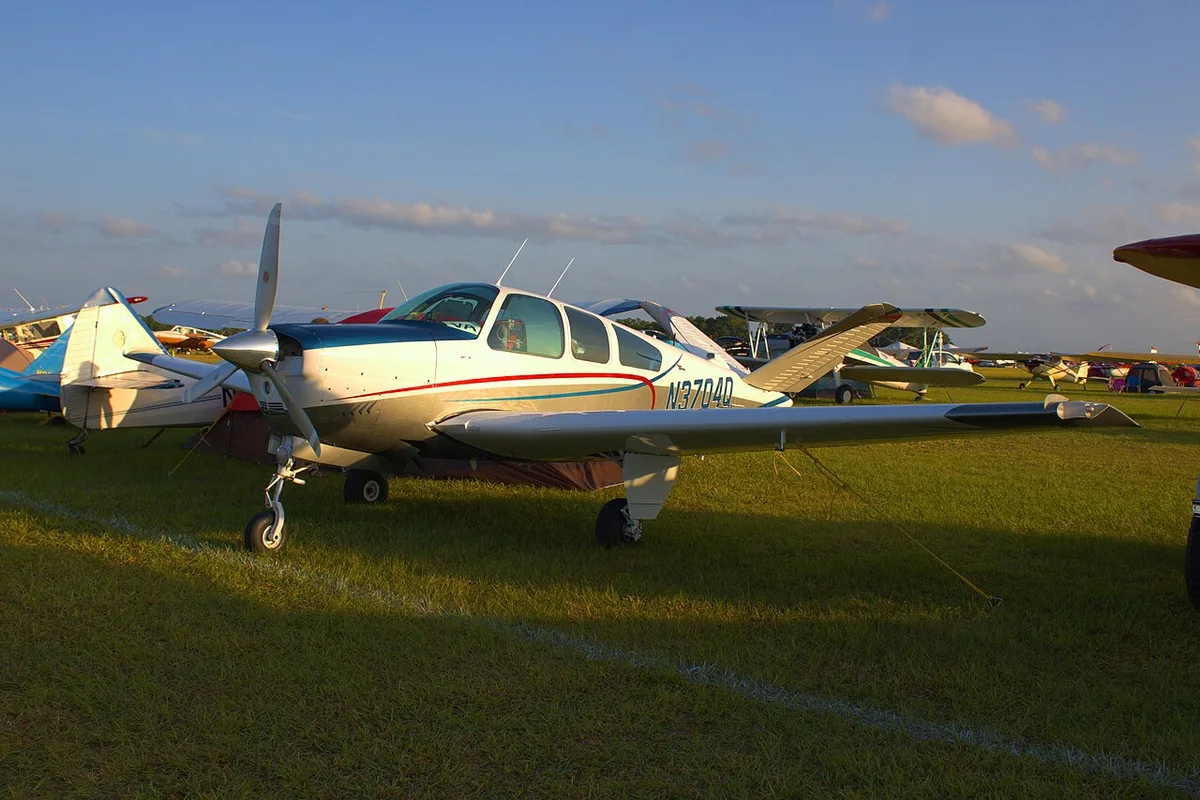 Beechcraft V35
