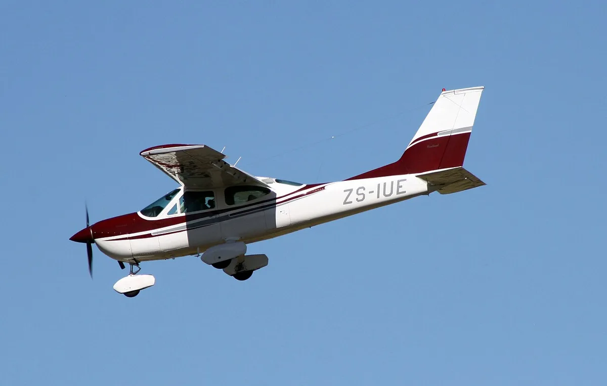 Cessna 177B