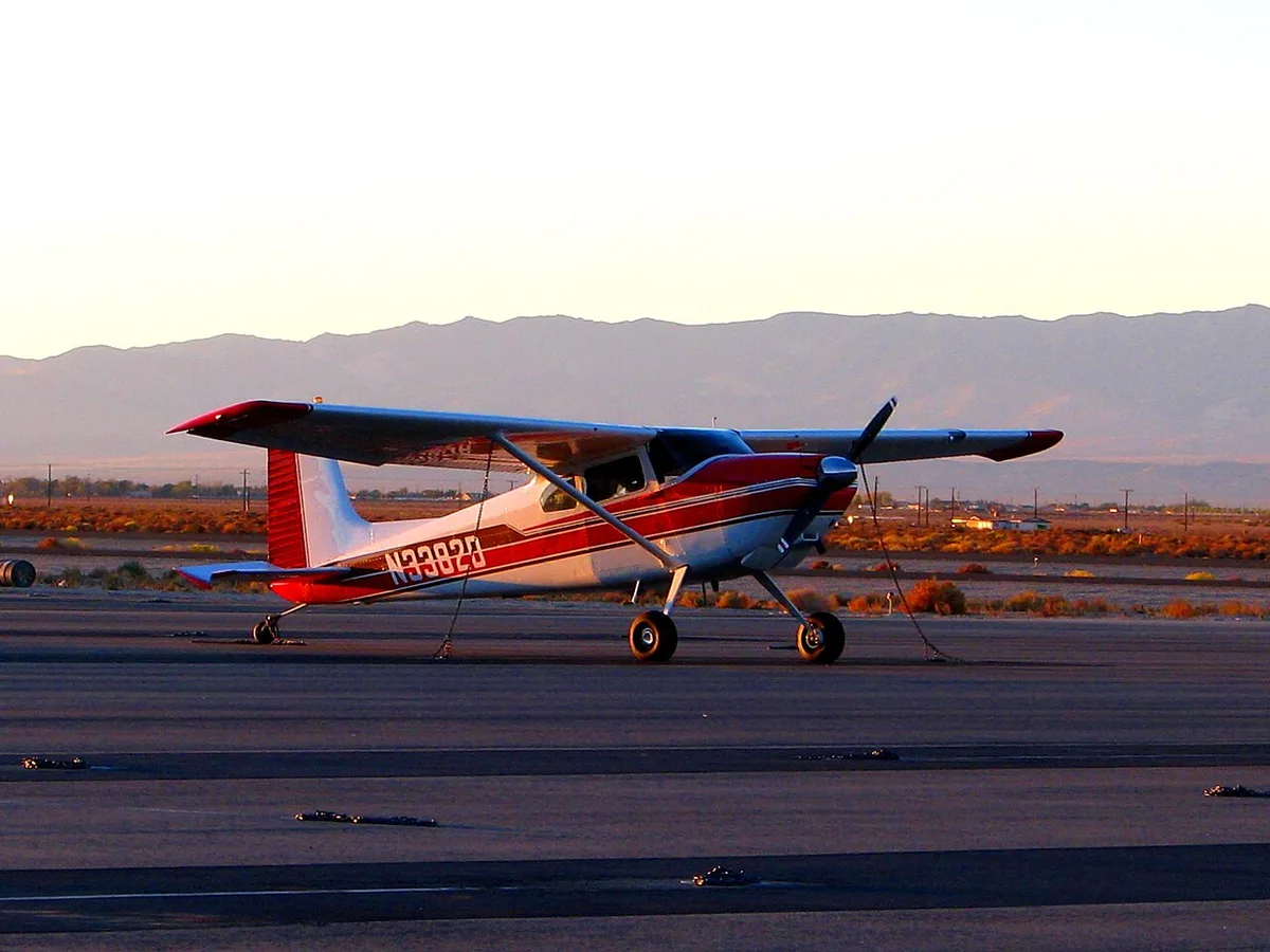 Cessna 180