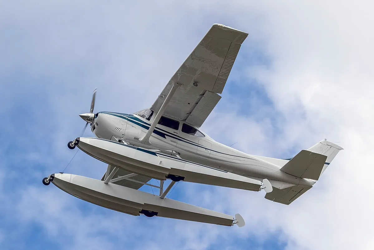 Cessna 182Q