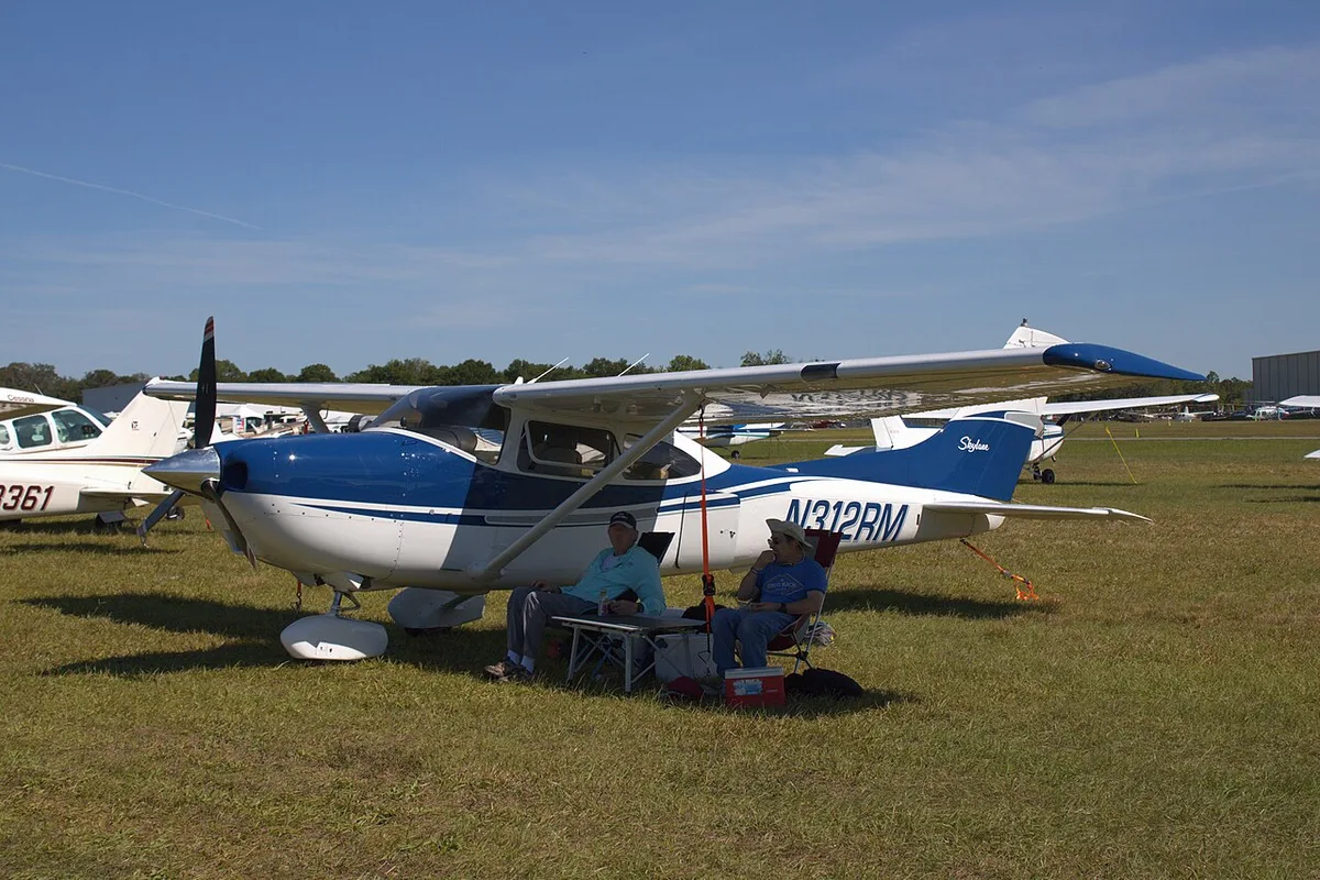 Cessna 182S