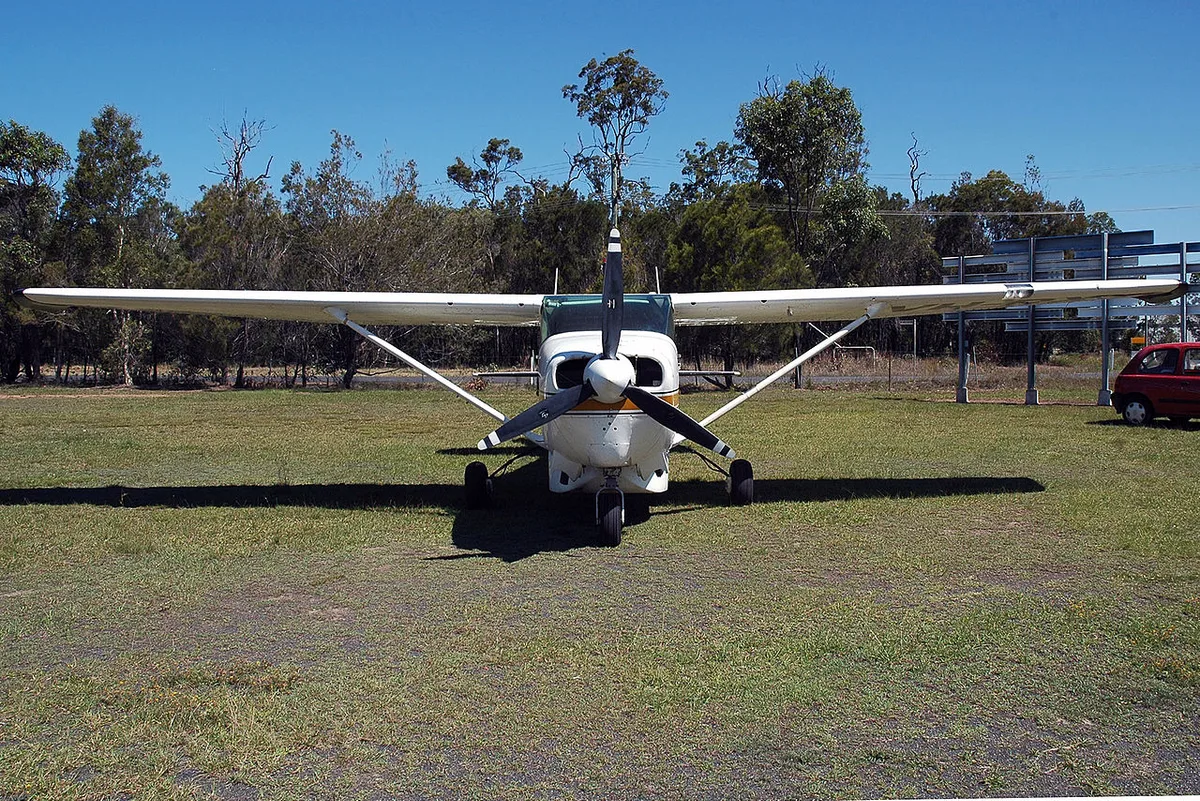Cessna U206B