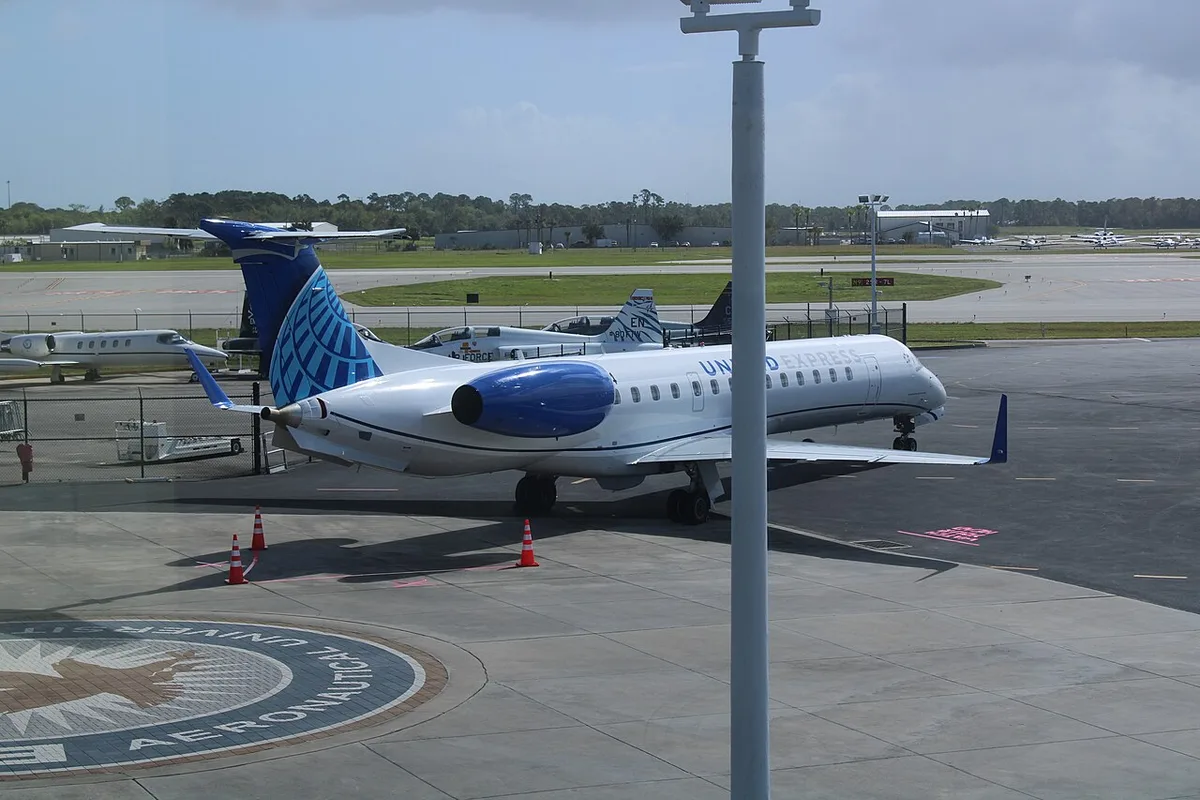 Embraer EMB-145XR