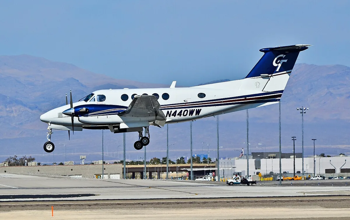 Hawker Beechcraft Corp B200GT