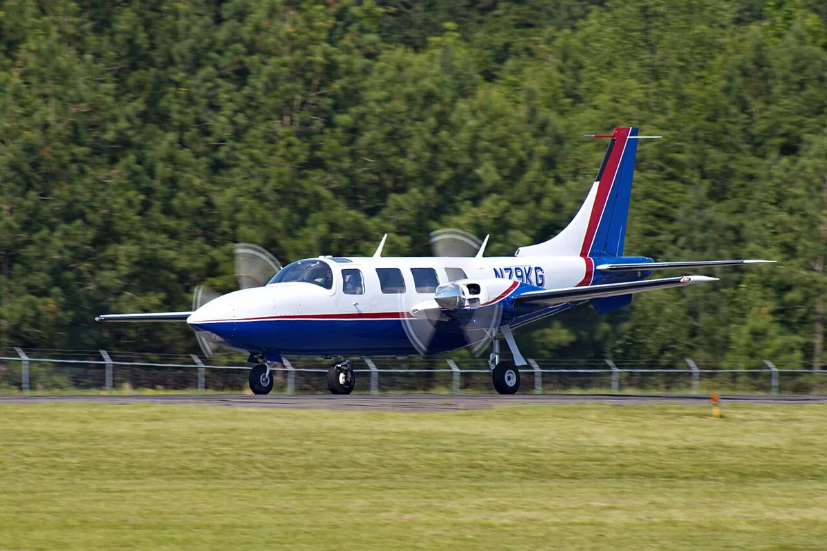 Piper AEROSTAR 601P