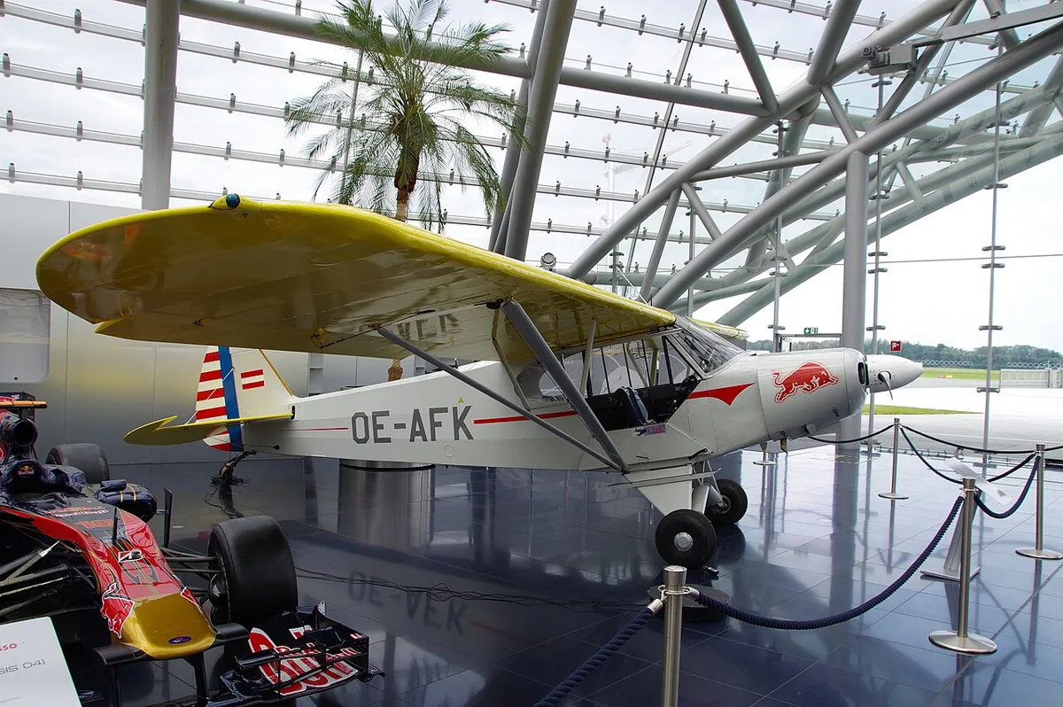 Piper PA-18-105 SPECIAL