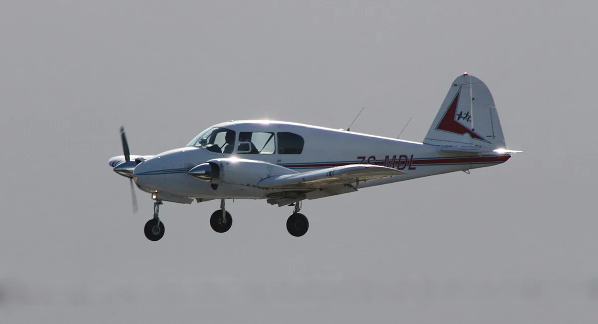 Piper PA-23-150