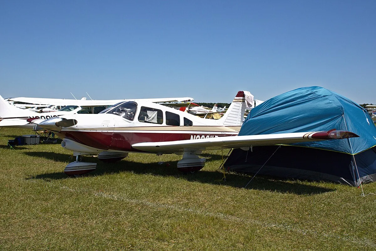 Piper PA-28-201T