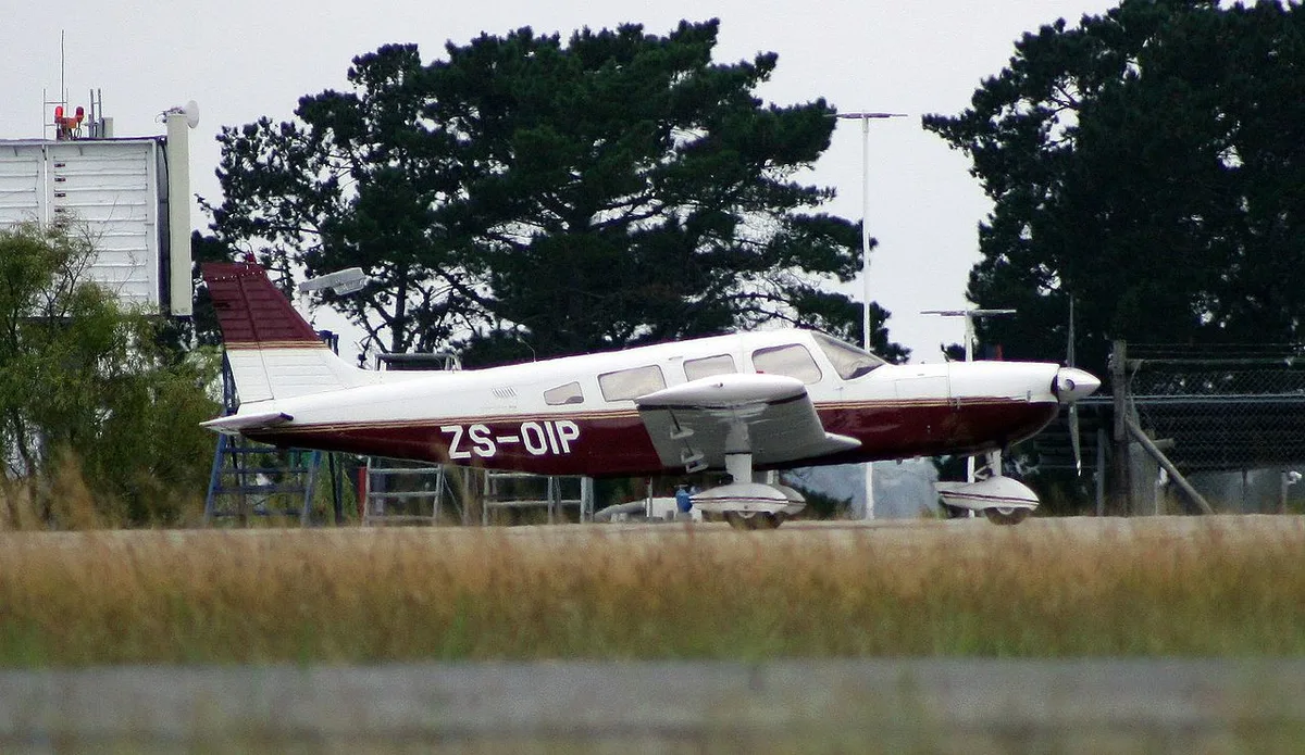 Piper PA-32-300