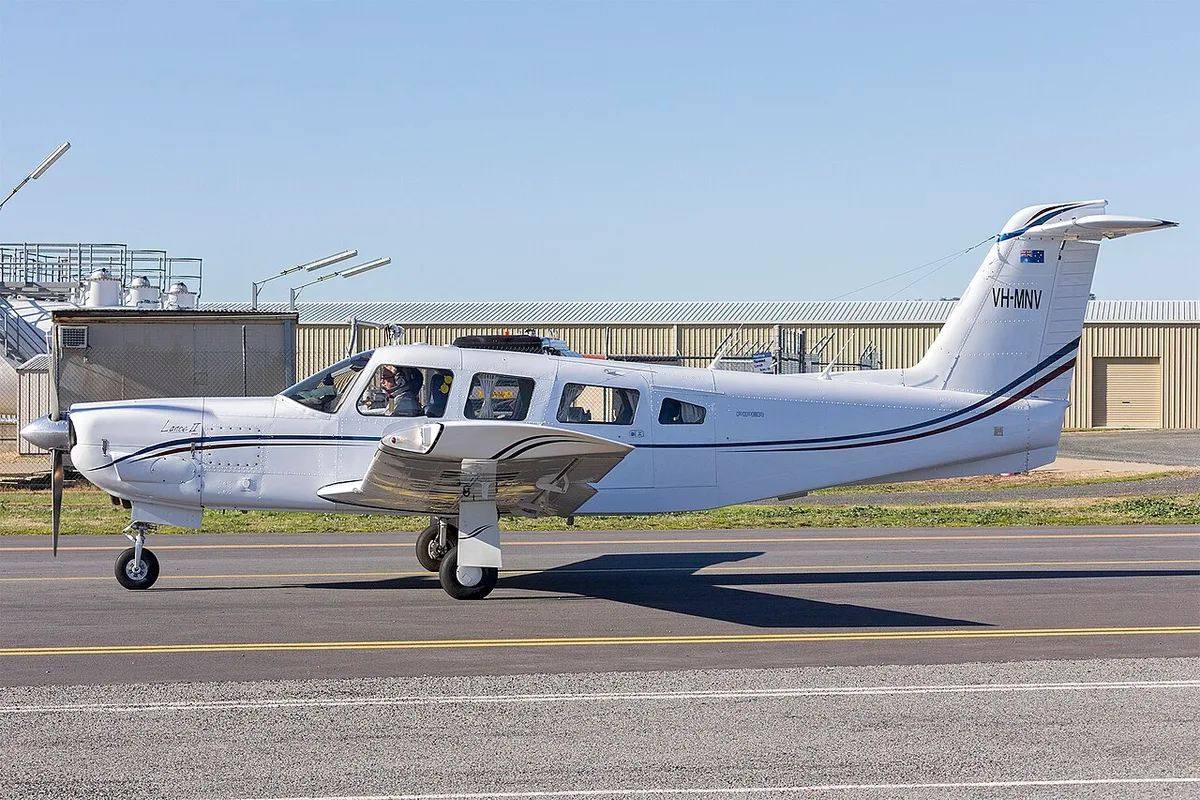 Piper PA-32RT-300