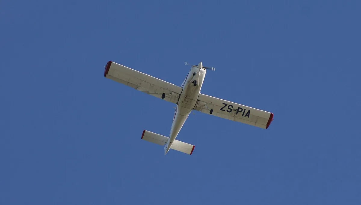 Piper PA-38-112