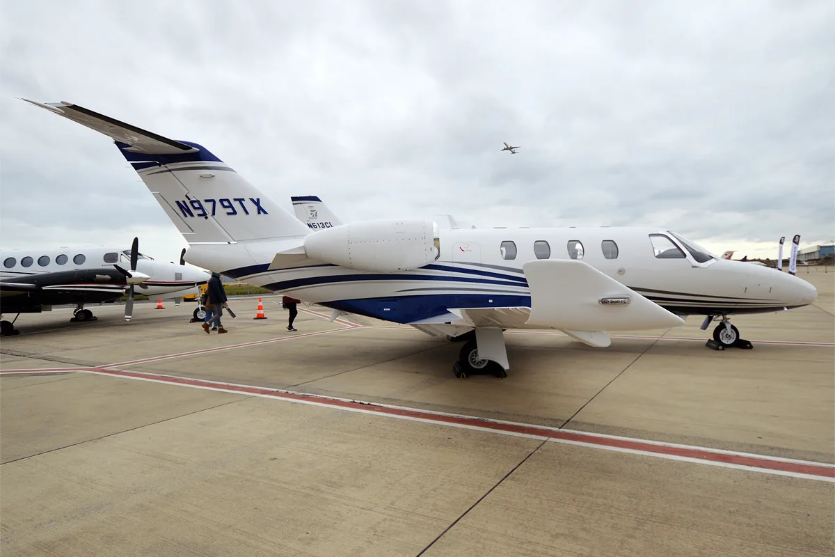 Textron Aviation 525